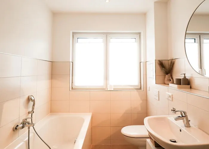 Neue 90qm Mit 3 Schlafzimmern In Seenaehe Pouch